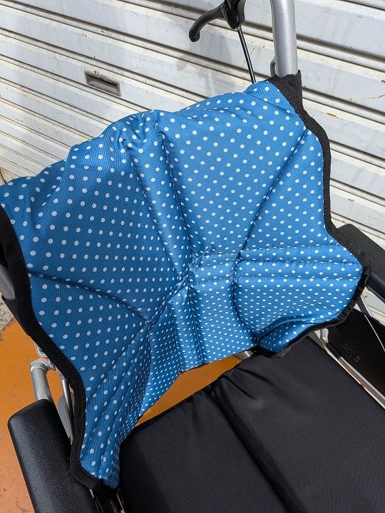 一部地域を除く レッグサポート 日進医療器 介助式 車椅子 ウルトラ NAH-U 2 W KM-25-1021-04