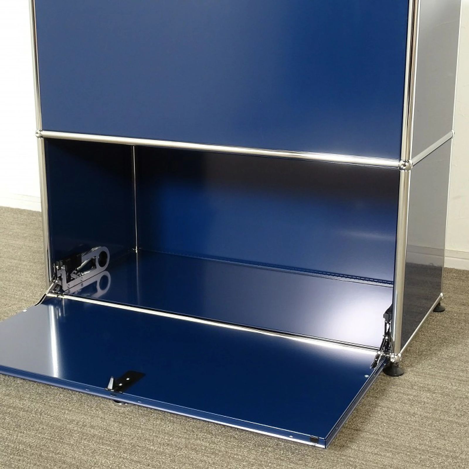 USMハラー サイドボード