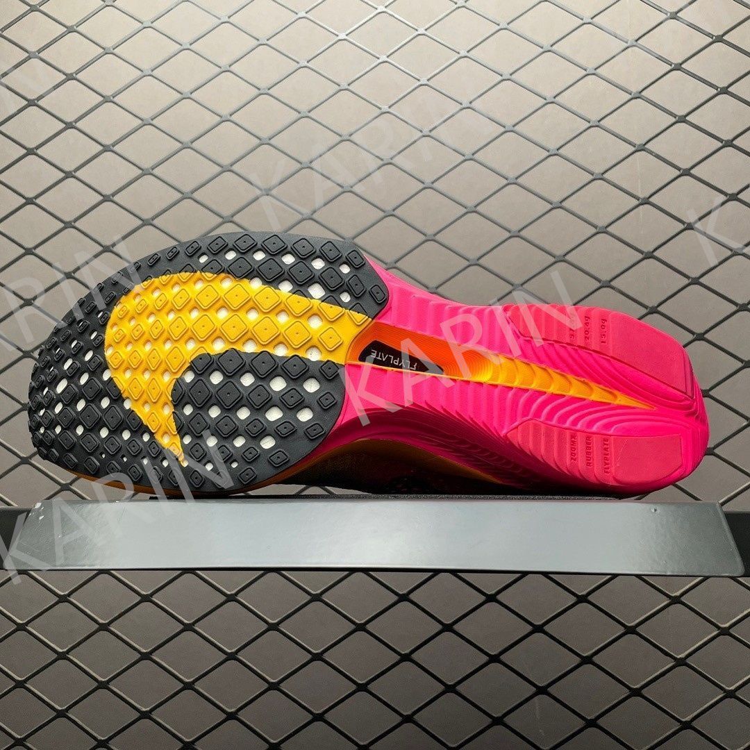 ナイキ ズームX ヴェイパーフライ ネクスト％ 3 ピンクオレンジ 26.5 ナイキ ズームX ヴェイパーフライ ネクスト％ 3 ピンクオレンジ