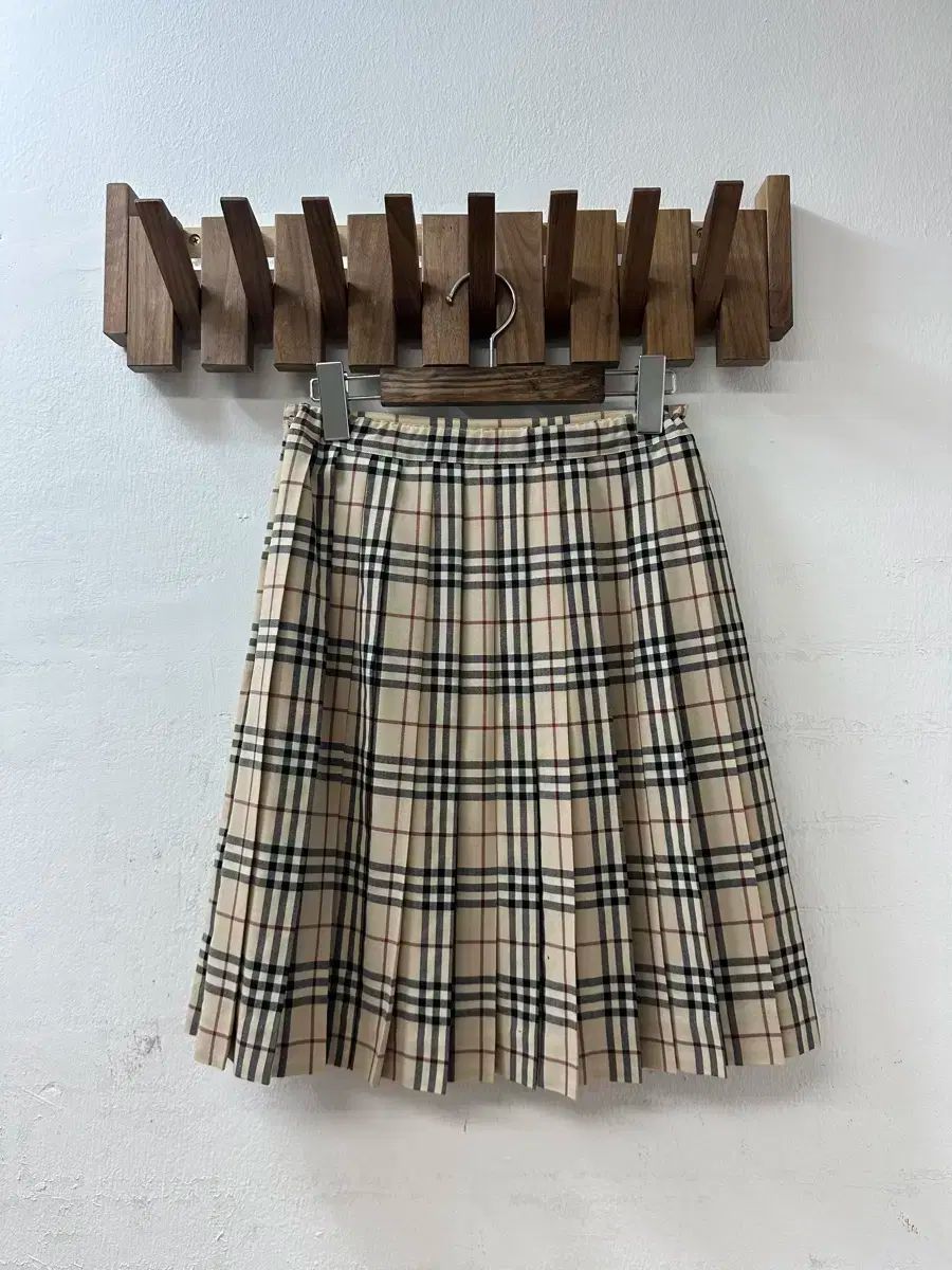 Burberry BURBERRY バーバリー ノヴァチェック クラシック プリーツ スカート