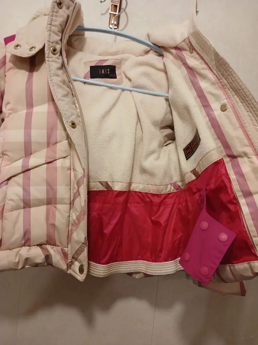  DAKS ダックス キッズ 女児 ショートダウンコート 120 7 Y サイズ その他 ジャケット ブルゾン