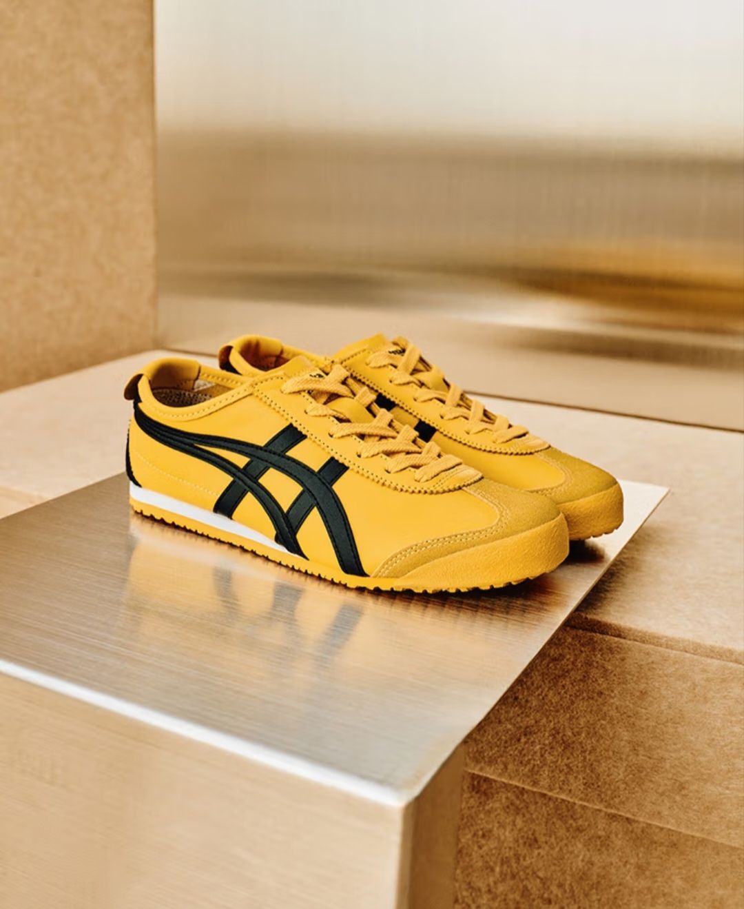 Onitsuka Tiger（オニツカタイガー）MEXICO 66 ローカット