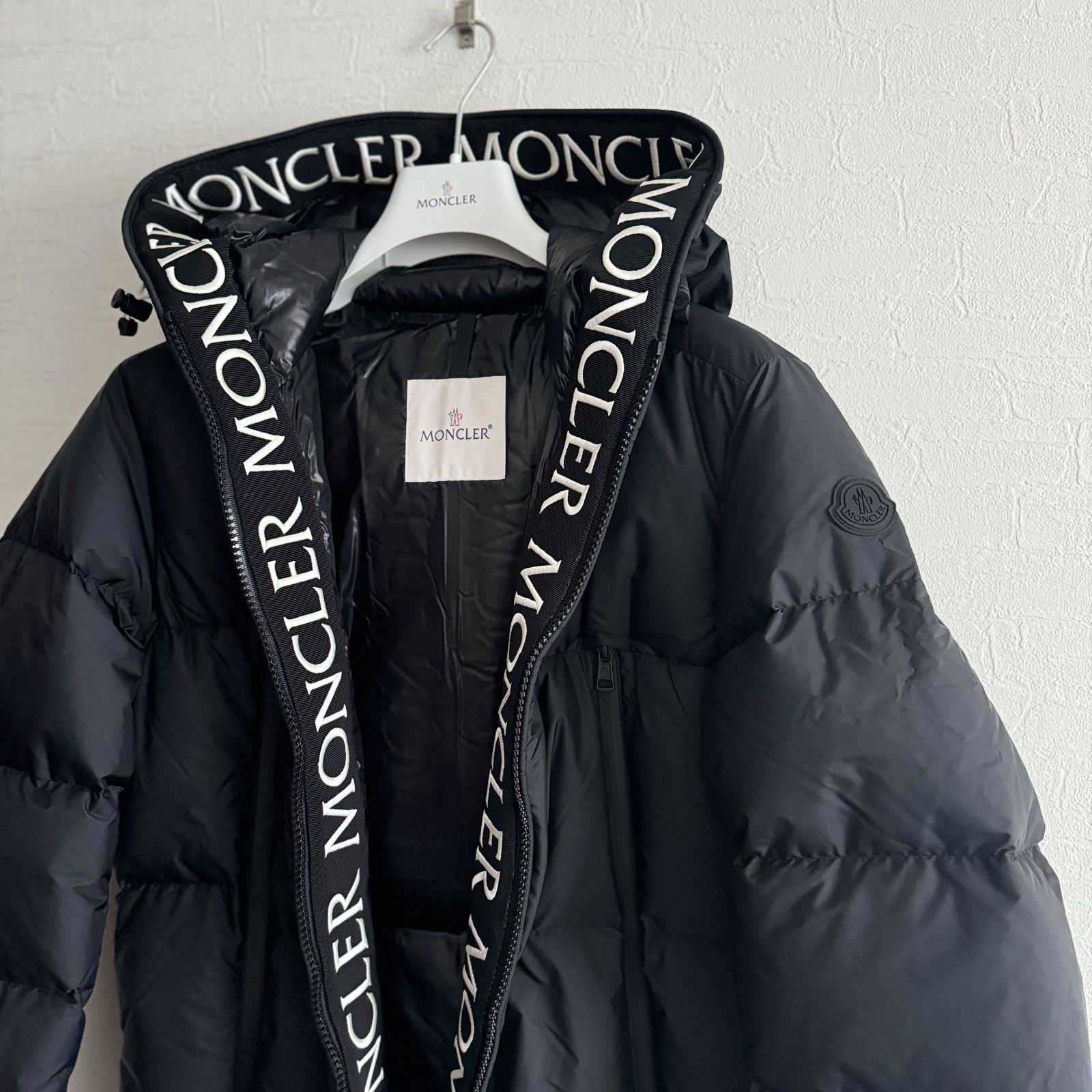 【新品・正規品】MONCLER MONTCLA　ショートダウンジャケット