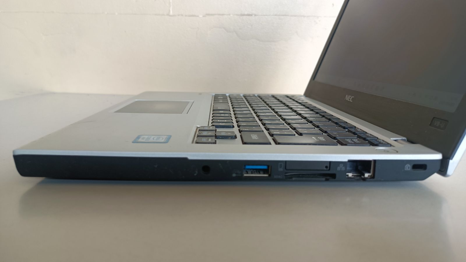 ⭐️ノートパソコンNEC第六世代Core i5 SSD メモリ8G office windows11