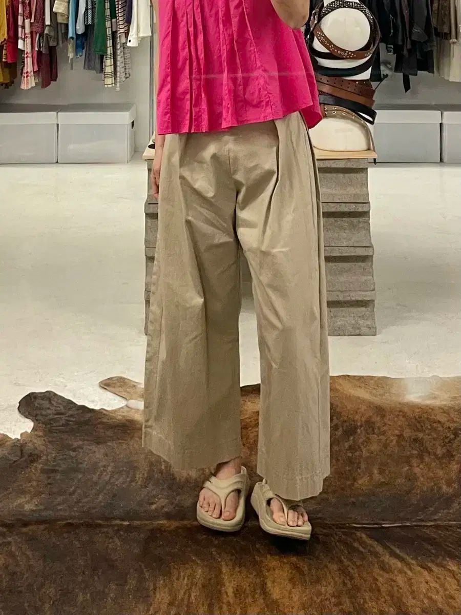 アーバンリサーチ 感覚 オブ 場所 ワイド パンツ