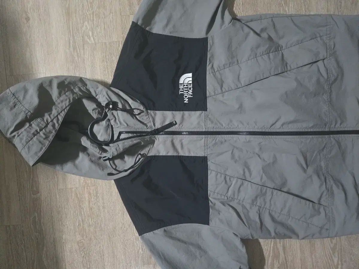 THE NORTH FACE マウンテン ライトジャケット