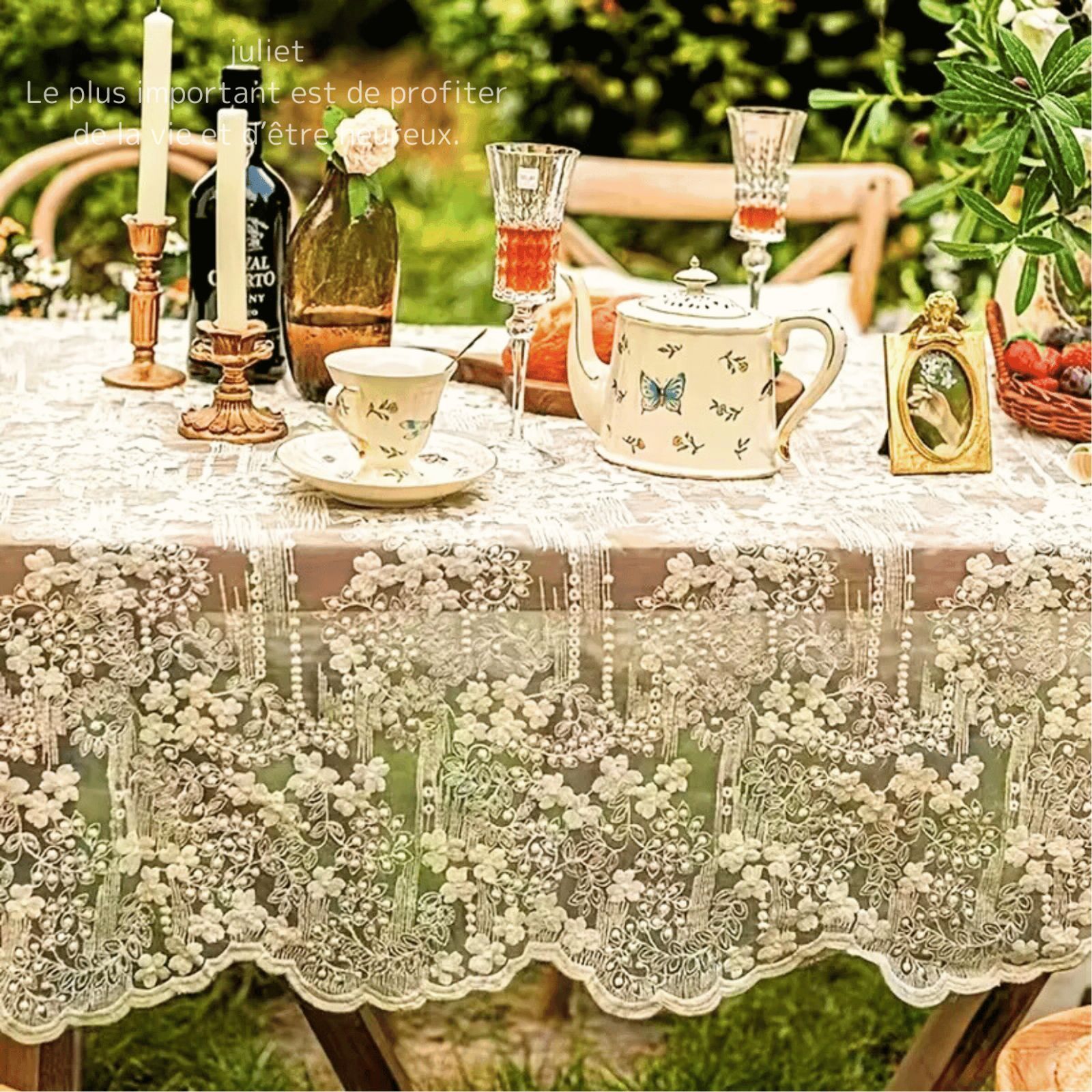 花柄手刺繍 テーブルクロス　ヴィンテージ　ハンドメイド　レースクロス 花柄手刺繍 テーブルクロス ヴィンテージ ハンドメイド レース
