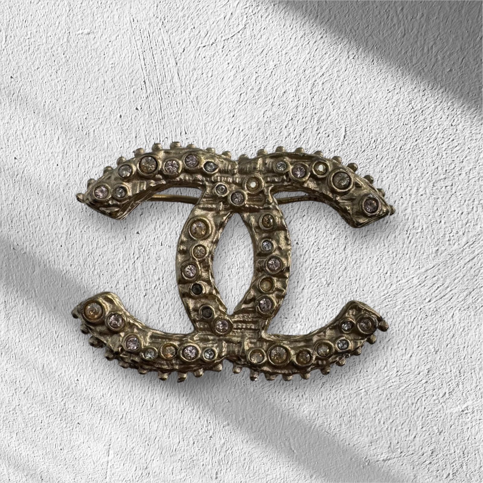 CHANEL ブローチ ココマーク ラインストーン ゴールド A12A