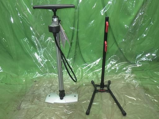 【中古】自転車用スタンドと空気入れ 2点セット