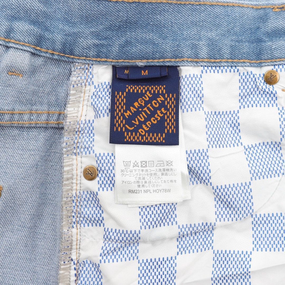 【25SS 短丈感◎】Louis Vuittonジュエルボタンデニムジャケット 今日特価】LOUIS VUITTON 2025SS 刺繍ポケットデニムショート