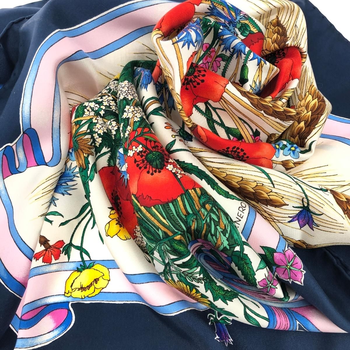 美品 GUCCI グッチ ヴィンテージ スカーフ ネイビー シルク100