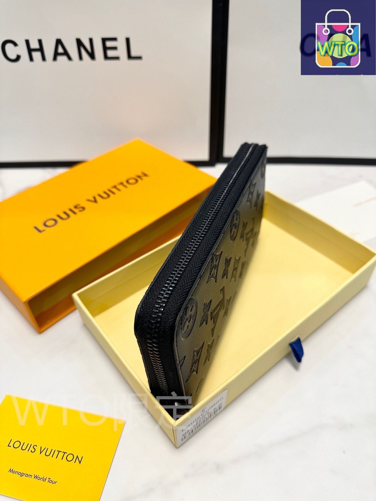 今日WTO】Louis Vuitton ルイ・ヴィトン メンズハンドポーチ 頭