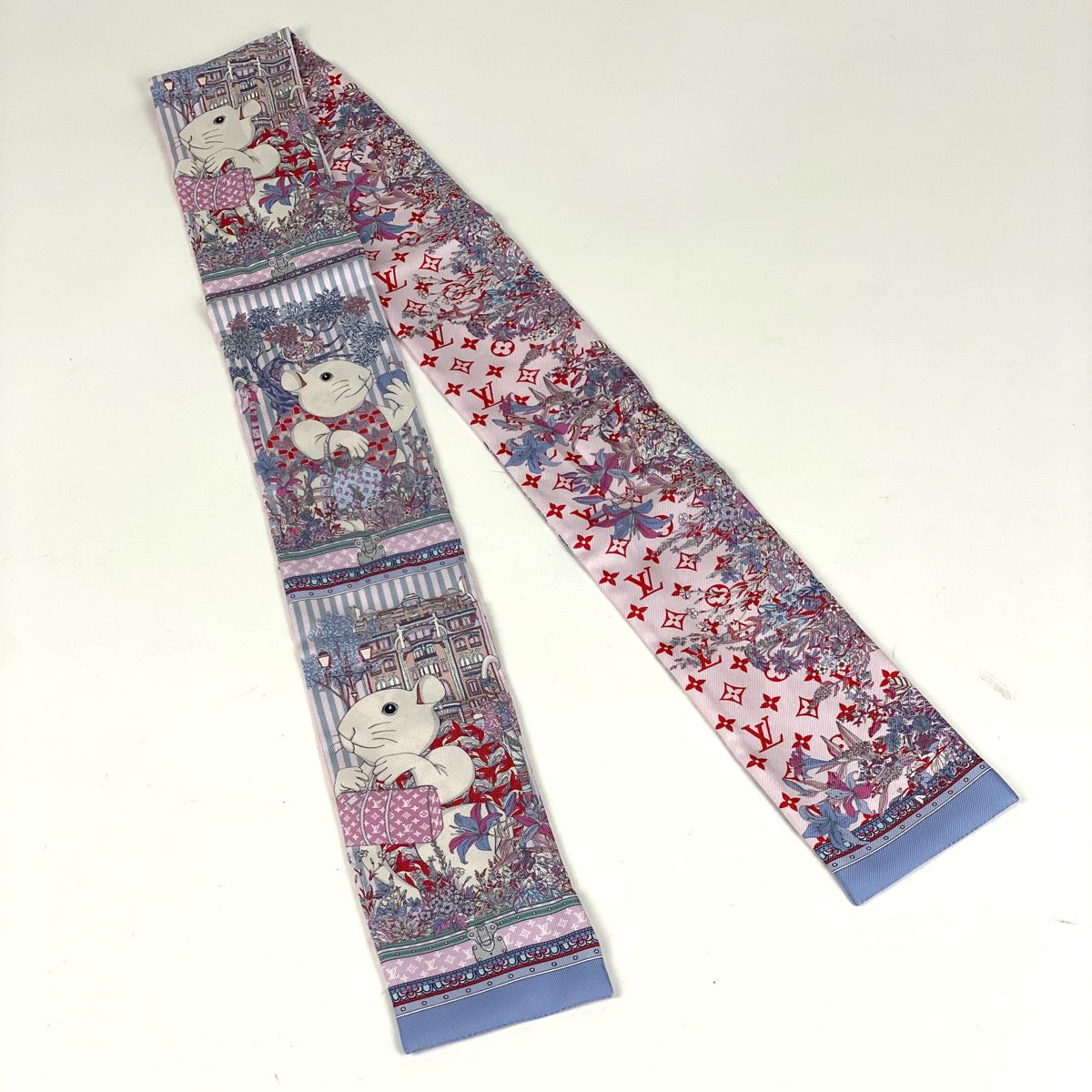 美品　LOUISVUITTON ヴィトン　シルク　スカーフ付　セーター　トップス ルイ・ヴィトン Louis Vuitton バンドー ヴィトニット