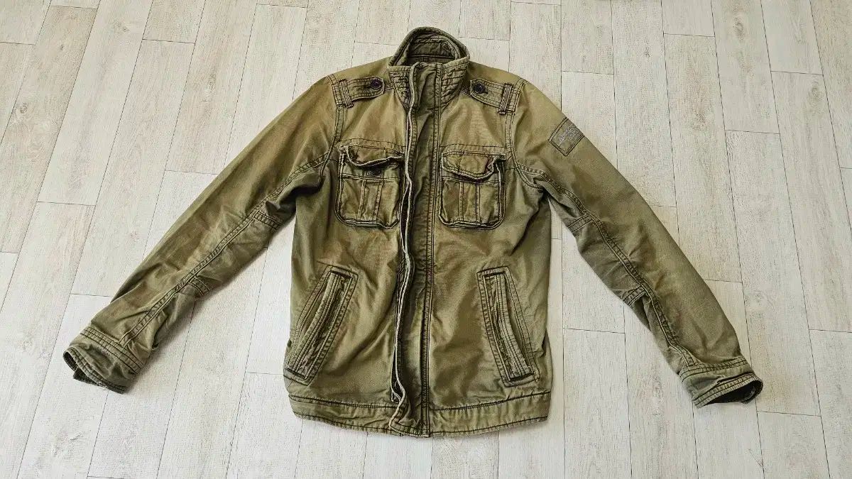 必須アイテム Abercrombie(アバクロンビー) ヴィンテージ センチネル カーキ マウンテンパーカー ジャケット