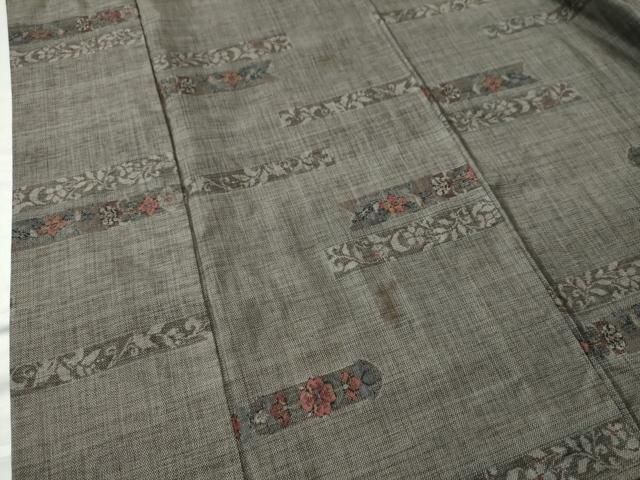 平和屋着物○本場大島紬 9マルキ 短冊花唐草文 正絹 逸品 CAAU1972yc