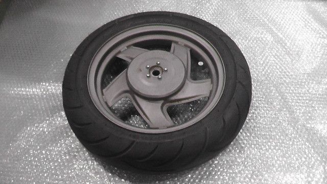 グランドアクシス100 SB06J の リアホイール タイヤ付 1761098498