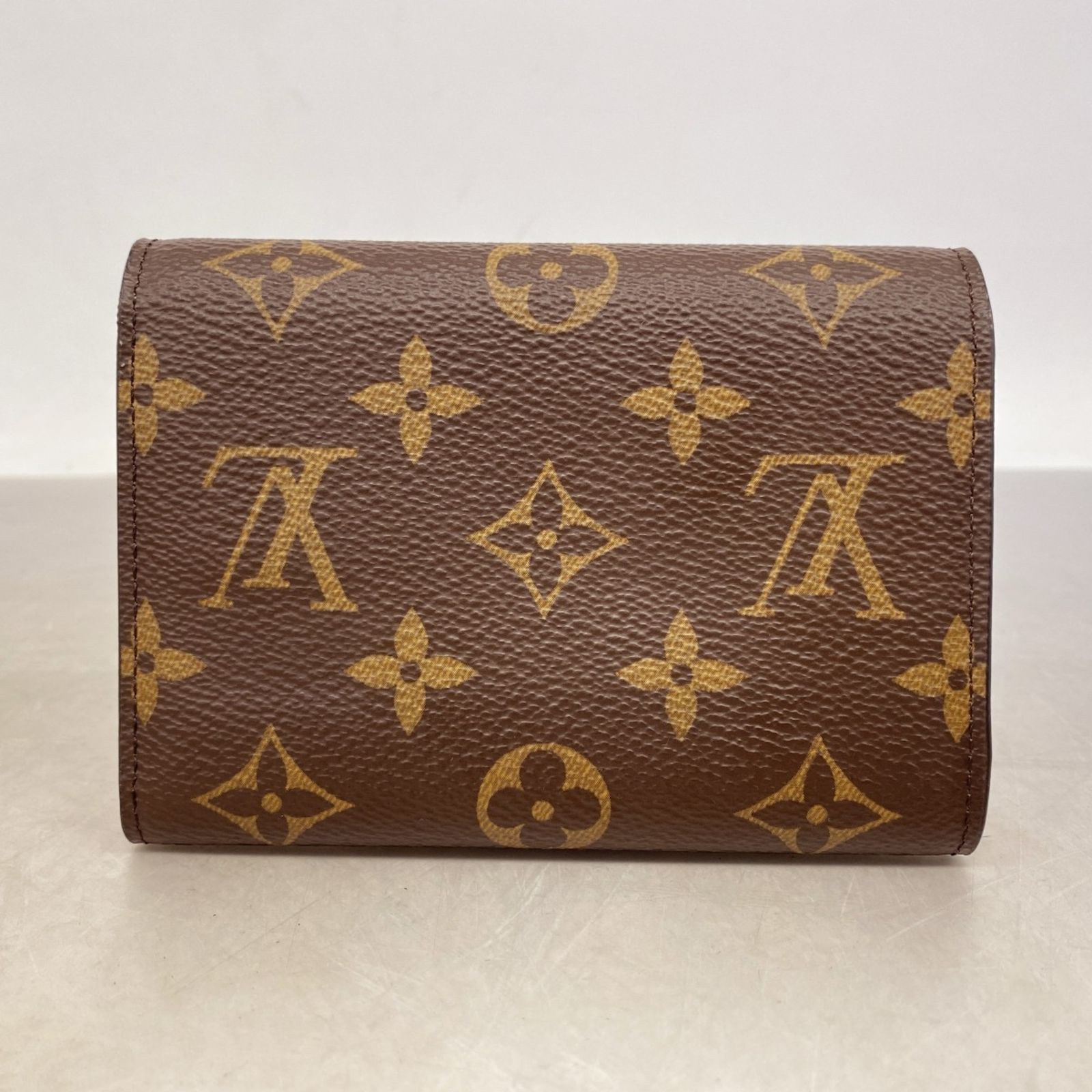 極美品　LOUIS VUITTON ルイ・ヴィトン　折り財布　モノグラム 極美品 55 LOUIS VUITTON ルイヴィトン モノグラム 二つ折り財布