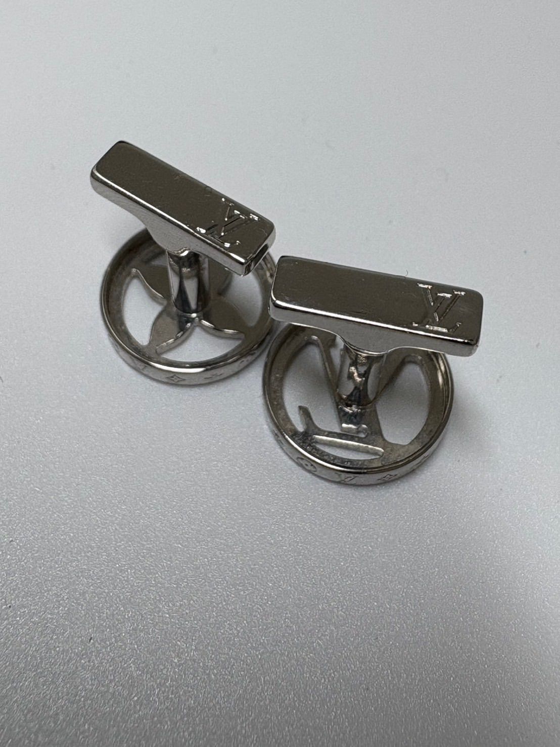 ヴィトン カフリンクス