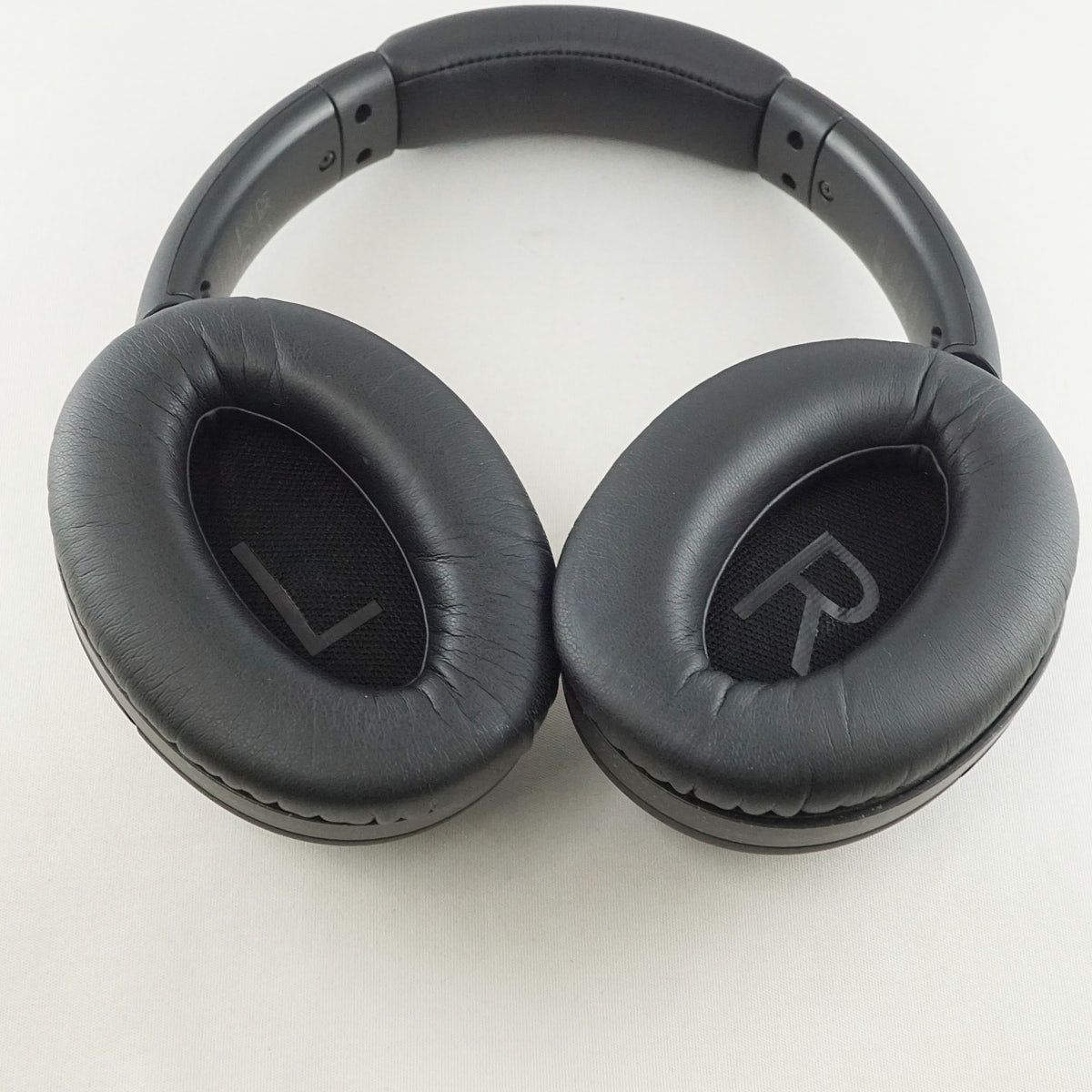 未使用　audio-technica ATH-S300BT ワイヤレスヘッドホン ATH-S300BT｜ヘッドホン：ワイヤレスヘッドホン｜オーディオテクニカ