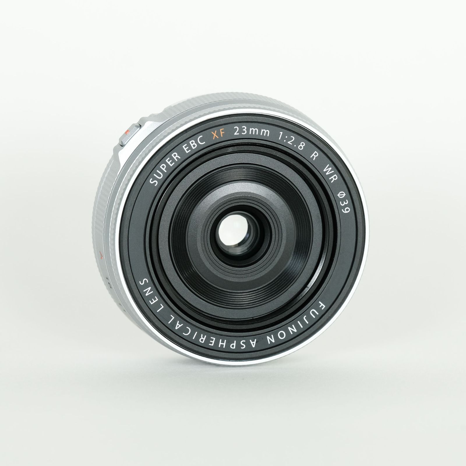 美品｜別売フード・フィルター付] FUJIFILM XF23mmF2 R WR [ブラック