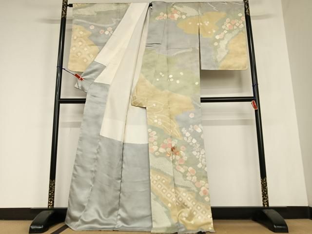 平和屋着物○訪問着 駒刺繍 絞り 舞花文 金彩 正絹 逸品 未使用