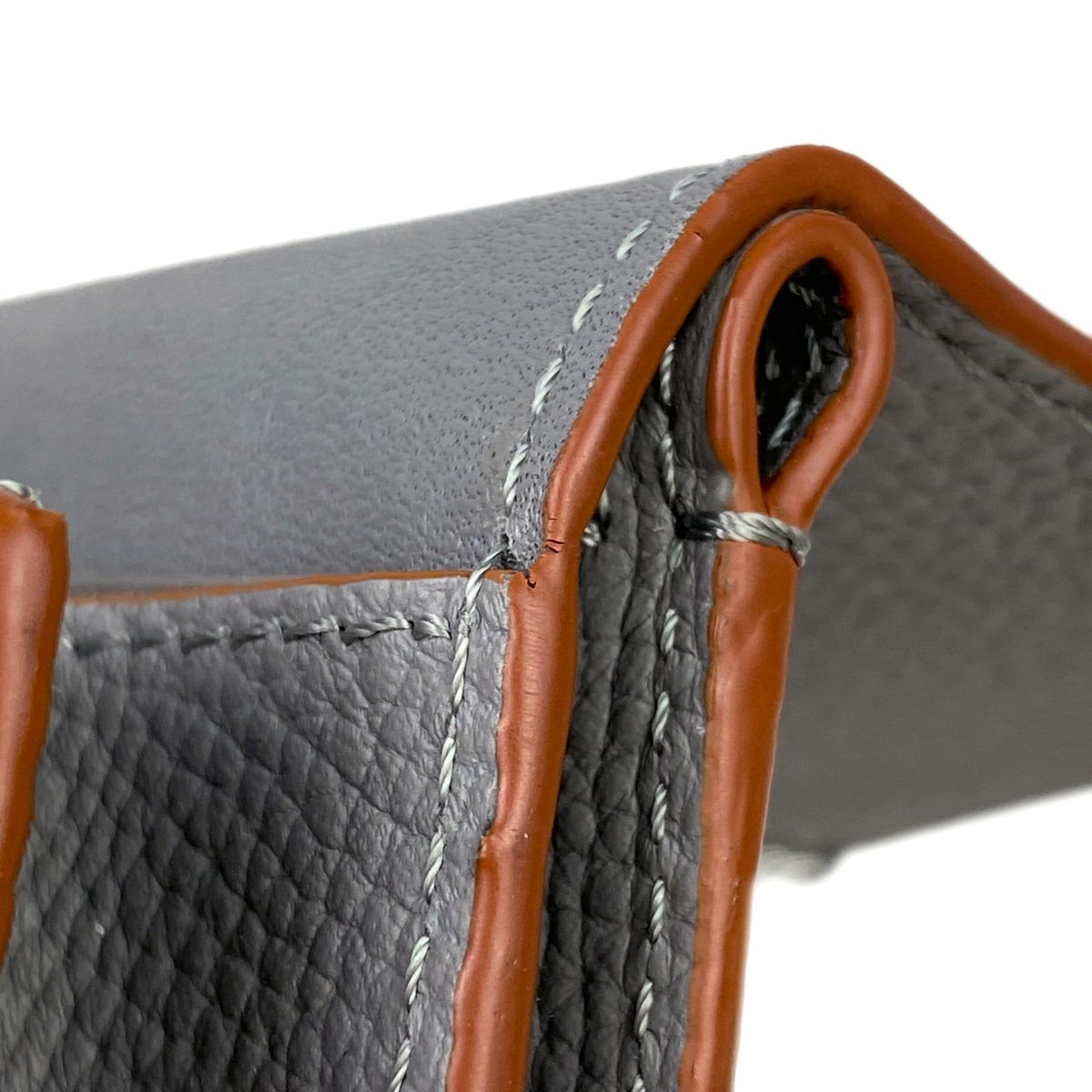 ロエベ LOEWE アナグラム チェーンウォレット 小銭入れ カード