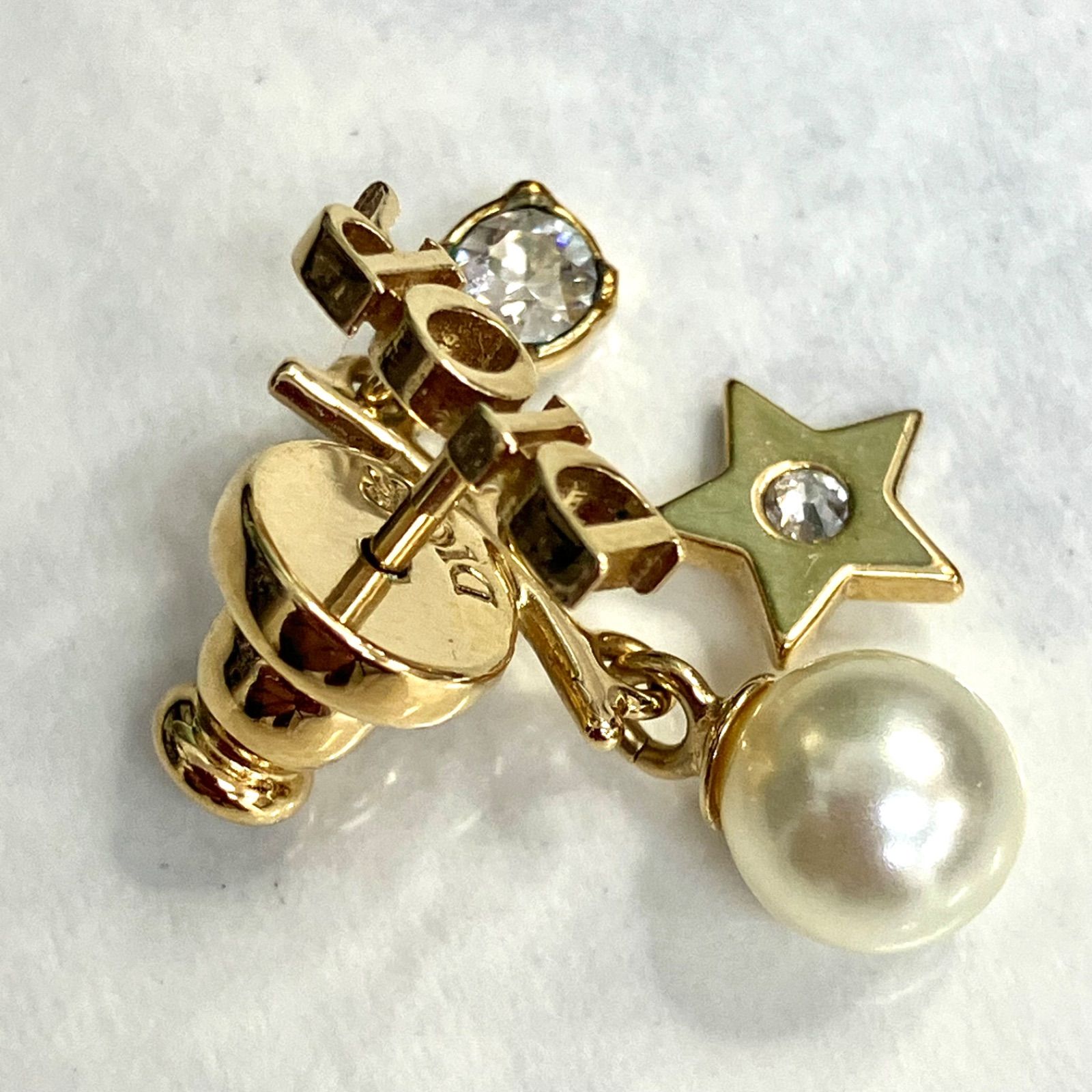 DIOR EVOLUTION パール ピアス