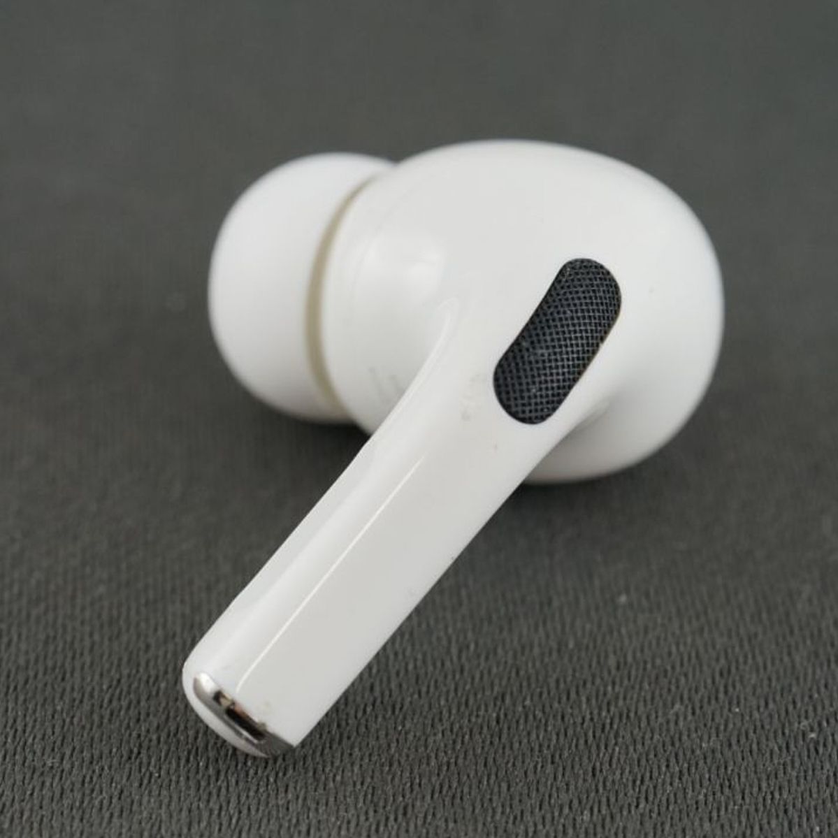 最新最全の Pro 】AirPods 【MWP22J/A 右耳 充電ケース 左耳 スマホ 