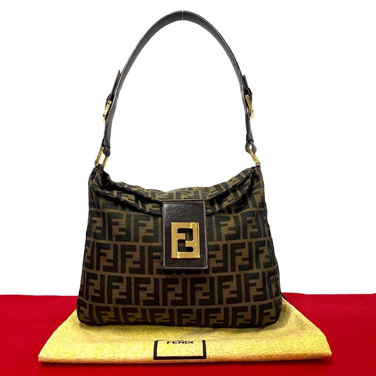 極 美品 袋付 FENDI フェンディ マンマバケット ズッカ FF 柄