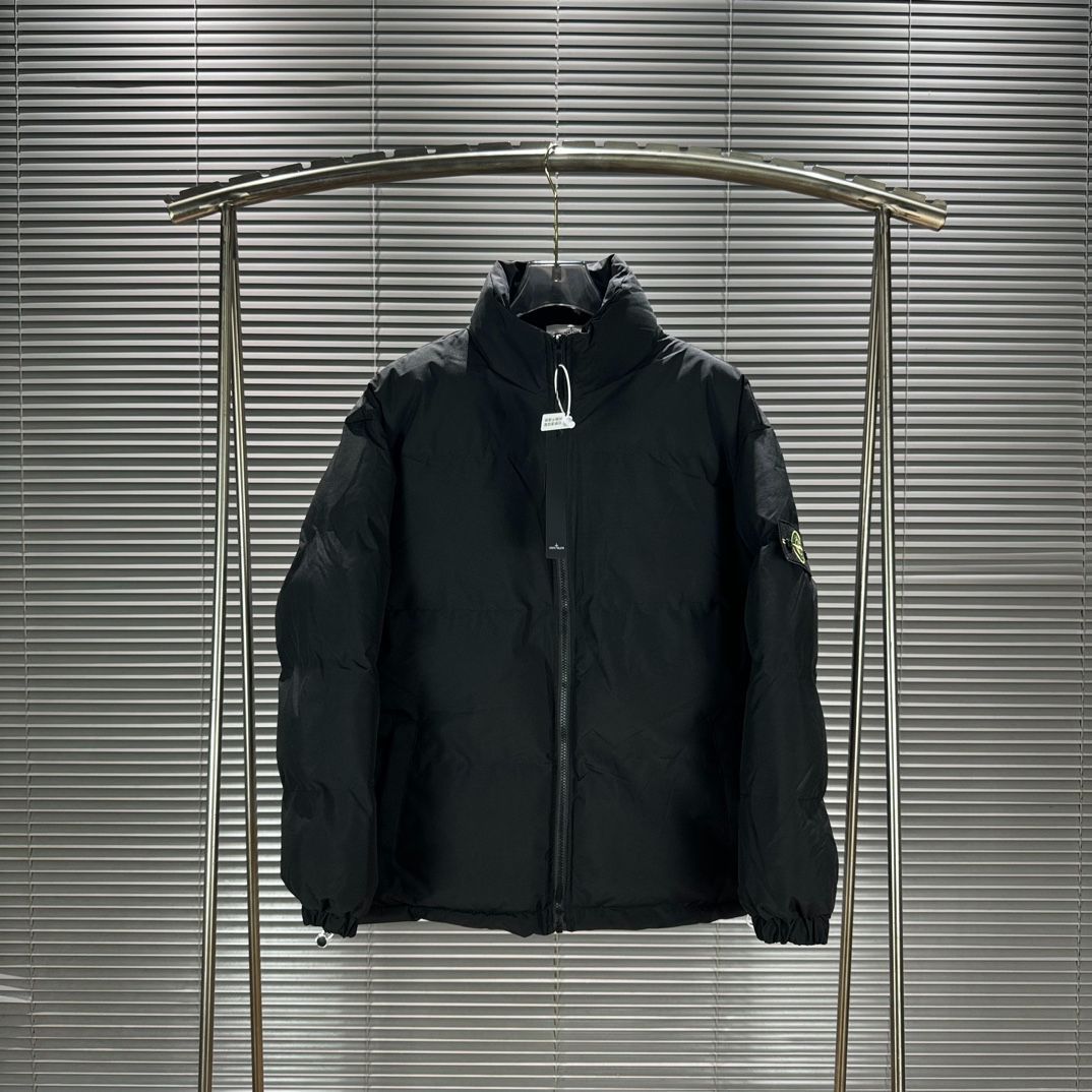 新品未使用 Stone Island ストーンアイランド 新作ナイロンジッパー  