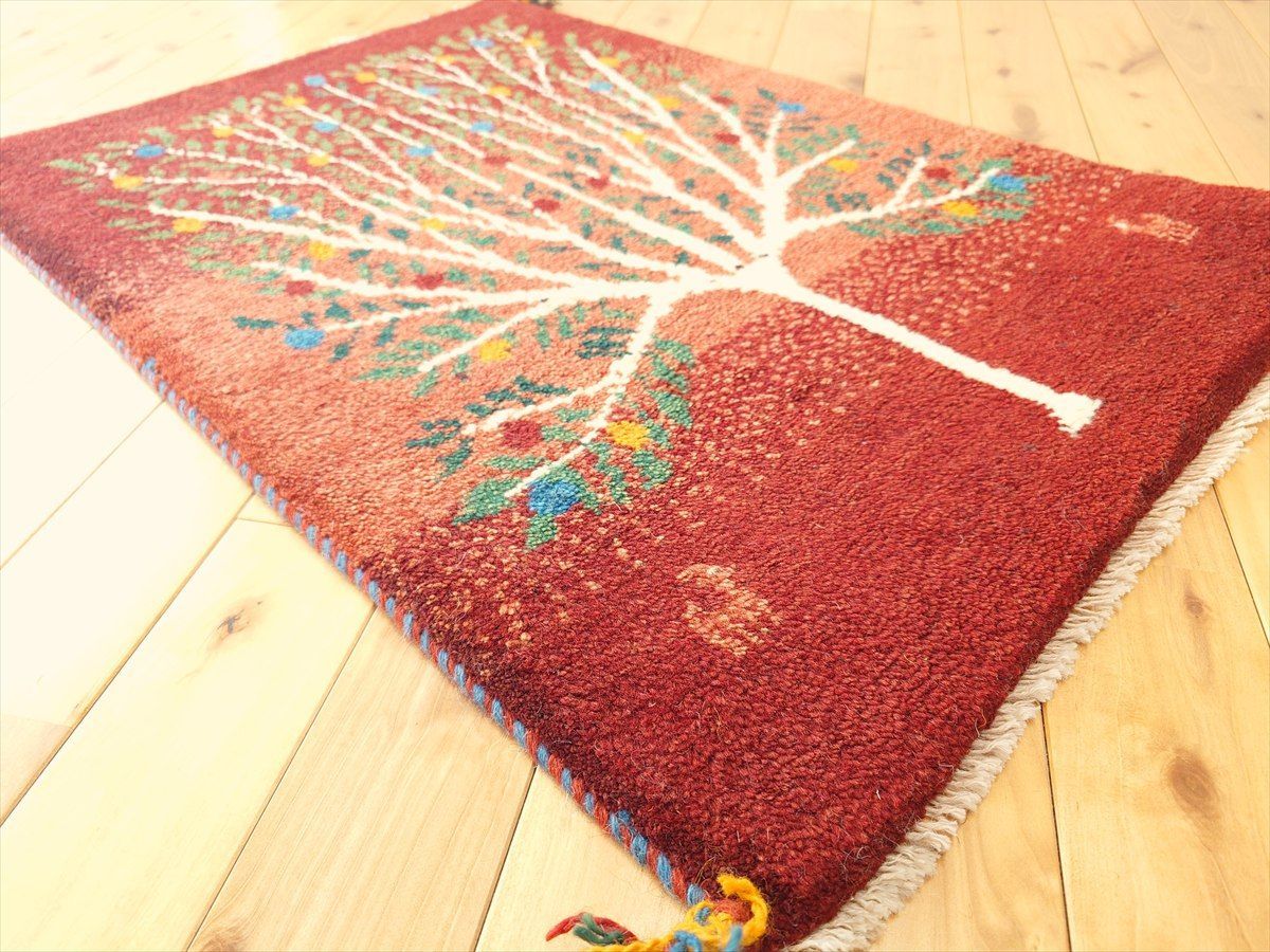 ペルシャ ギャッベ 玄関 88×60 茜色 桃色 生命の木 実 夏の