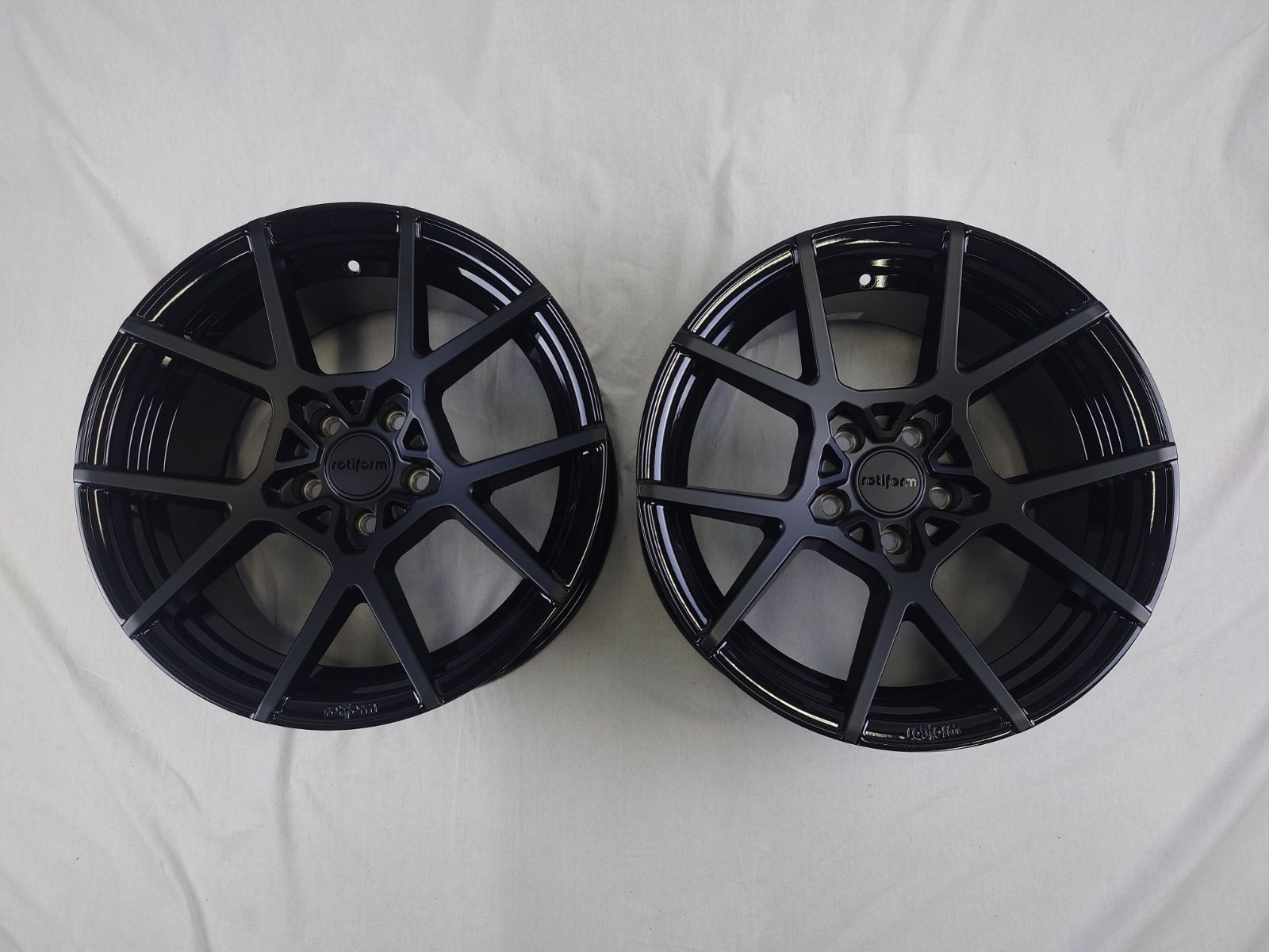 Rotiform ロティフォーム KPS ２本セット 18インチ 9.5J インセット+35 5H PCD114.3 ハブ72.6 在庫処分 -  メルカリ