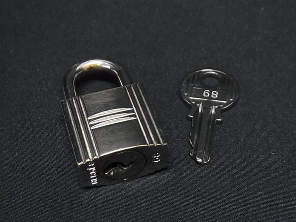 □美品□ HERMES エルメス カデナ 南京錠 パドロック 68 鍵 キー