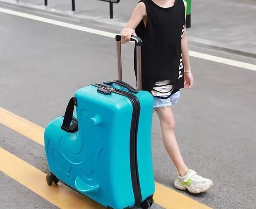 フォクシー FOXEY トラベルポーチ 5点セット バニティ 旅行