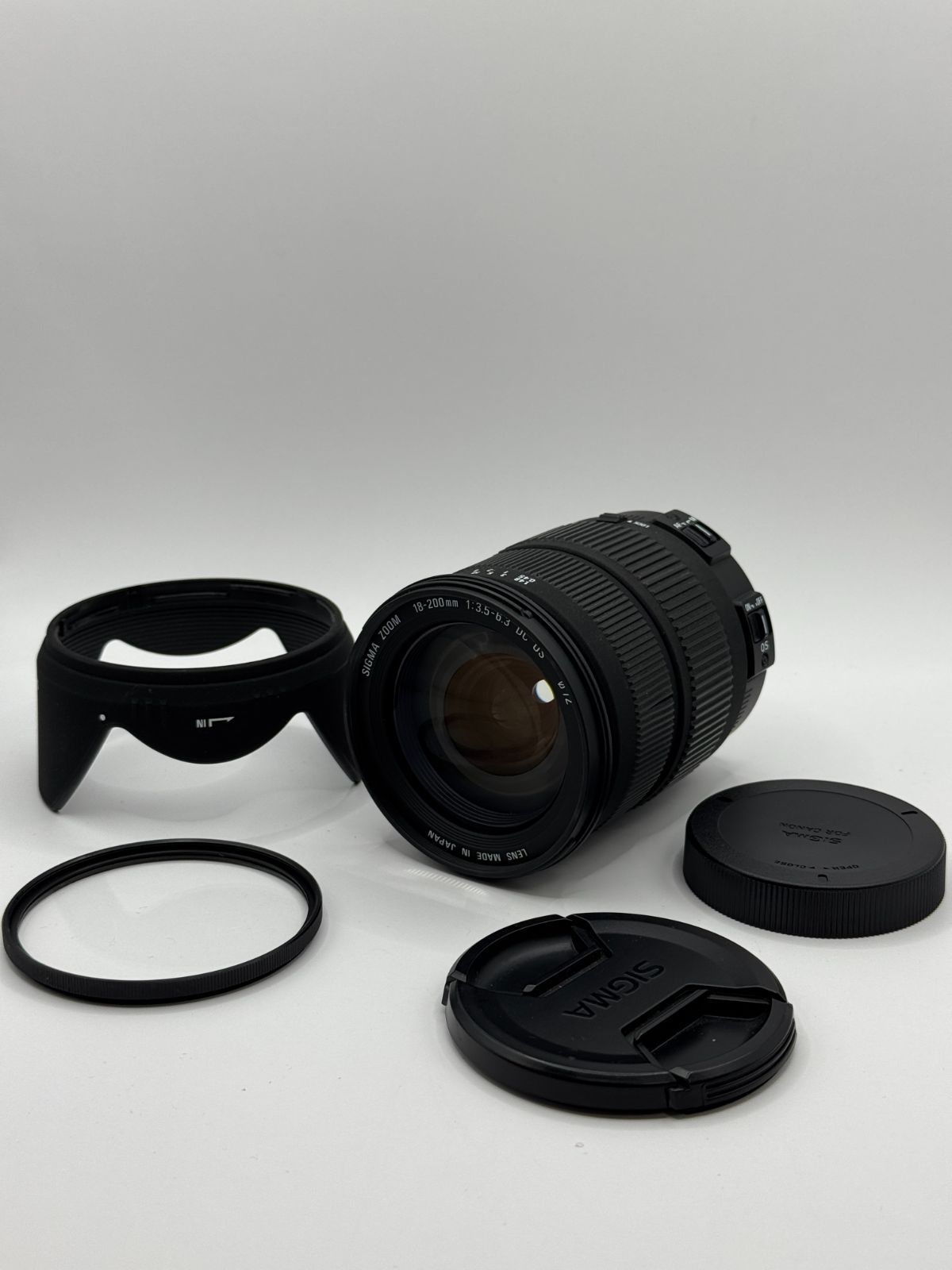 極上品] 人気 SIGMA シグマ zoom 18-200mm f3.5-6.3 DC OS キヤノン用