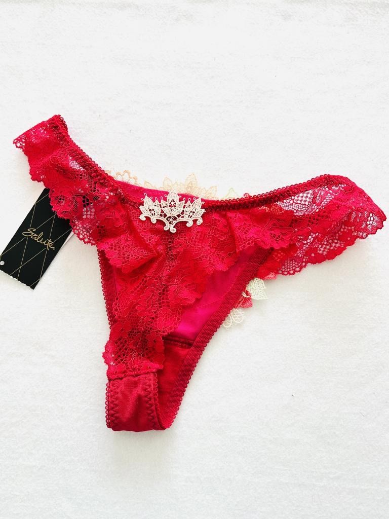 ワコールサルート 40周年限定 マリリンモンロー84G BL ブラ ソング