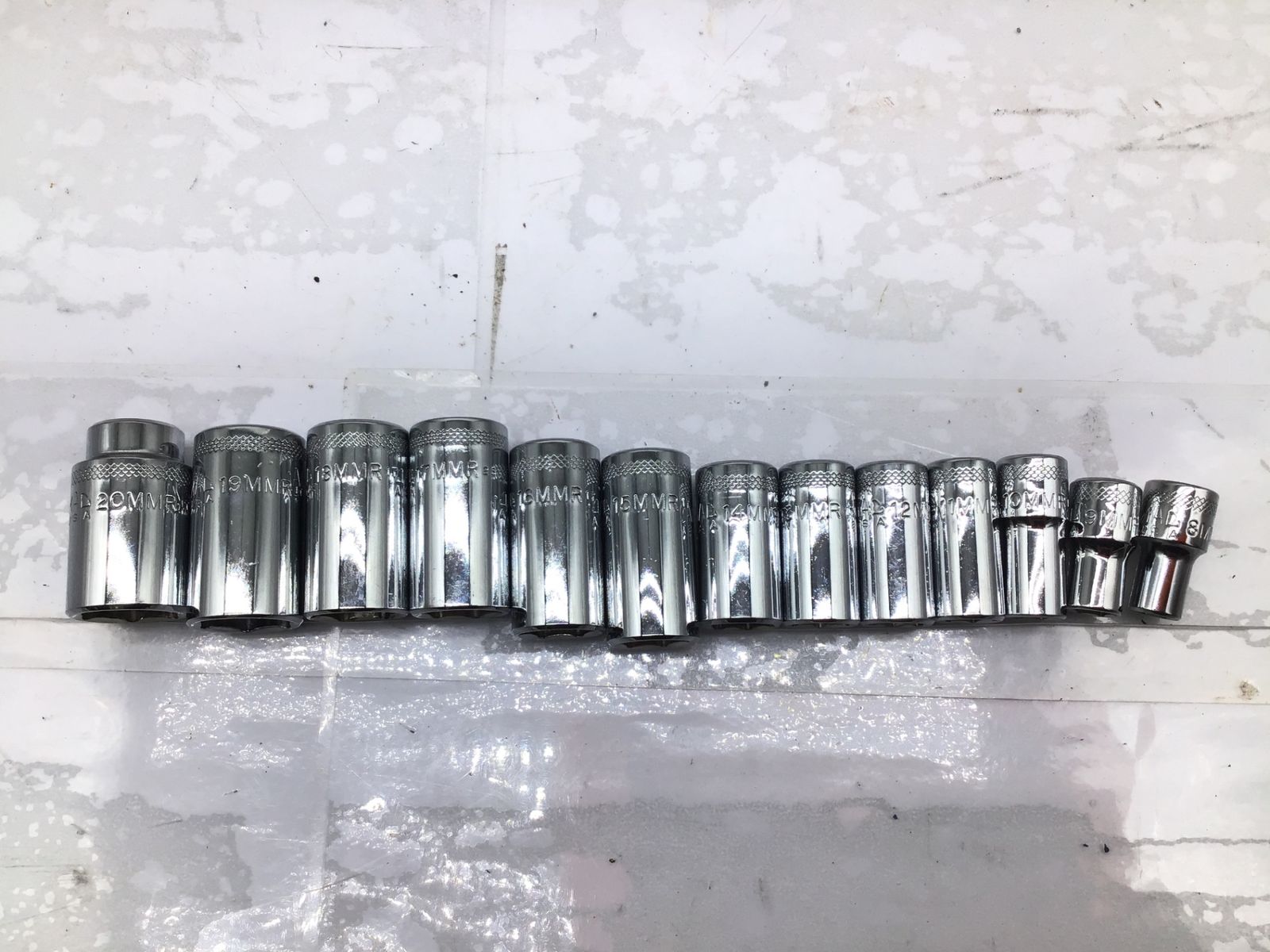 中古品】〇Mactools/マックツール ソケット13点セット X16 8MMR-20MMR 