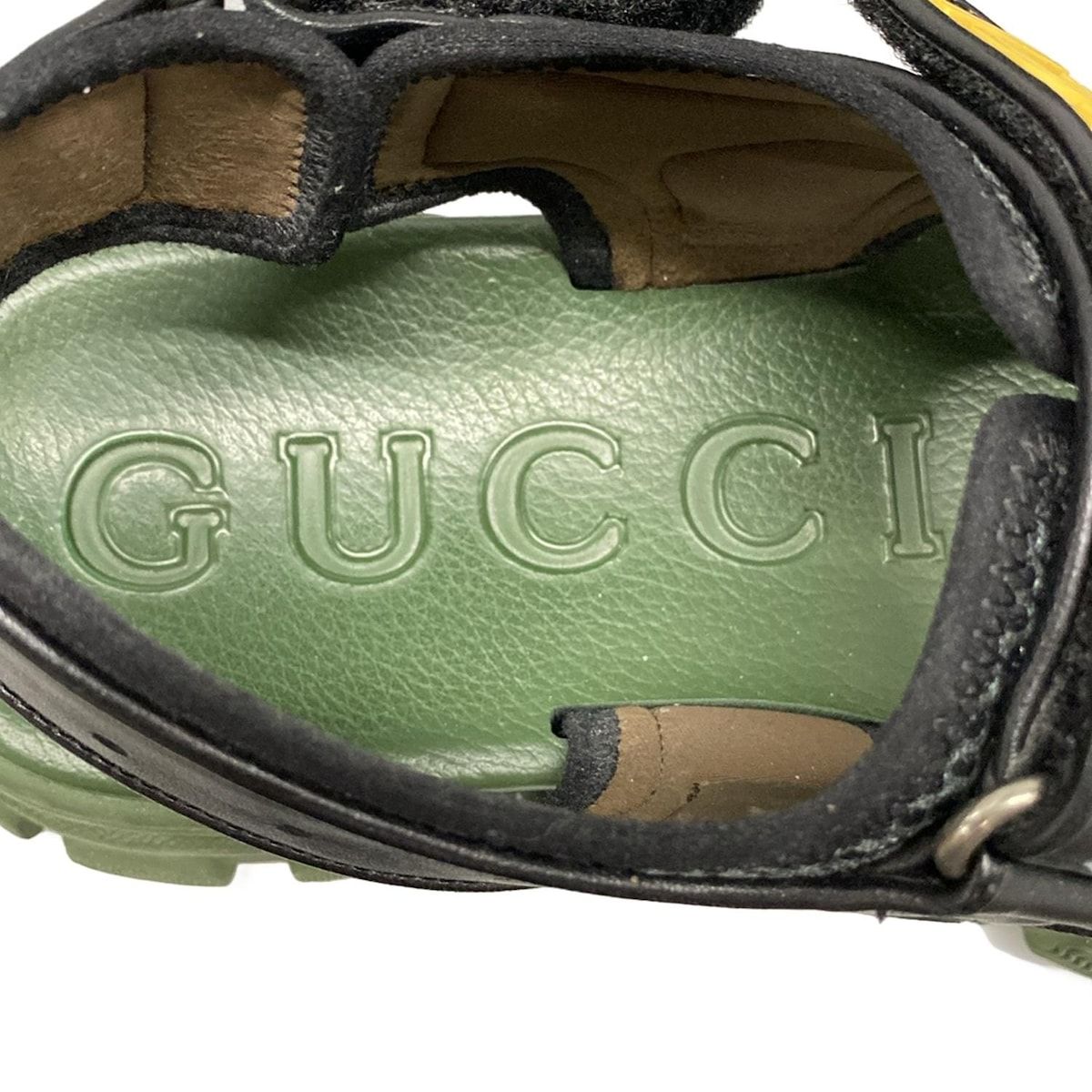 黒×ダークグリーン×マルチ