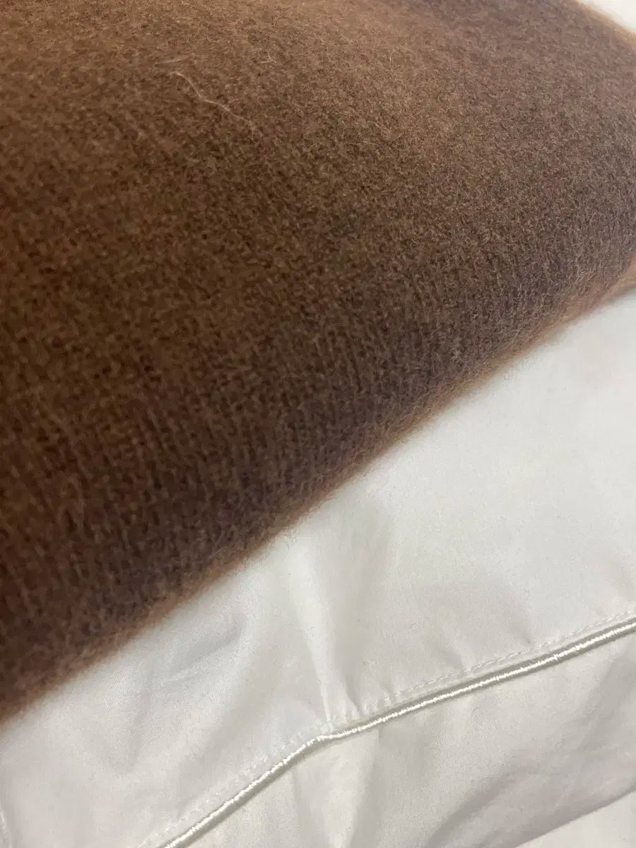 pullover brown