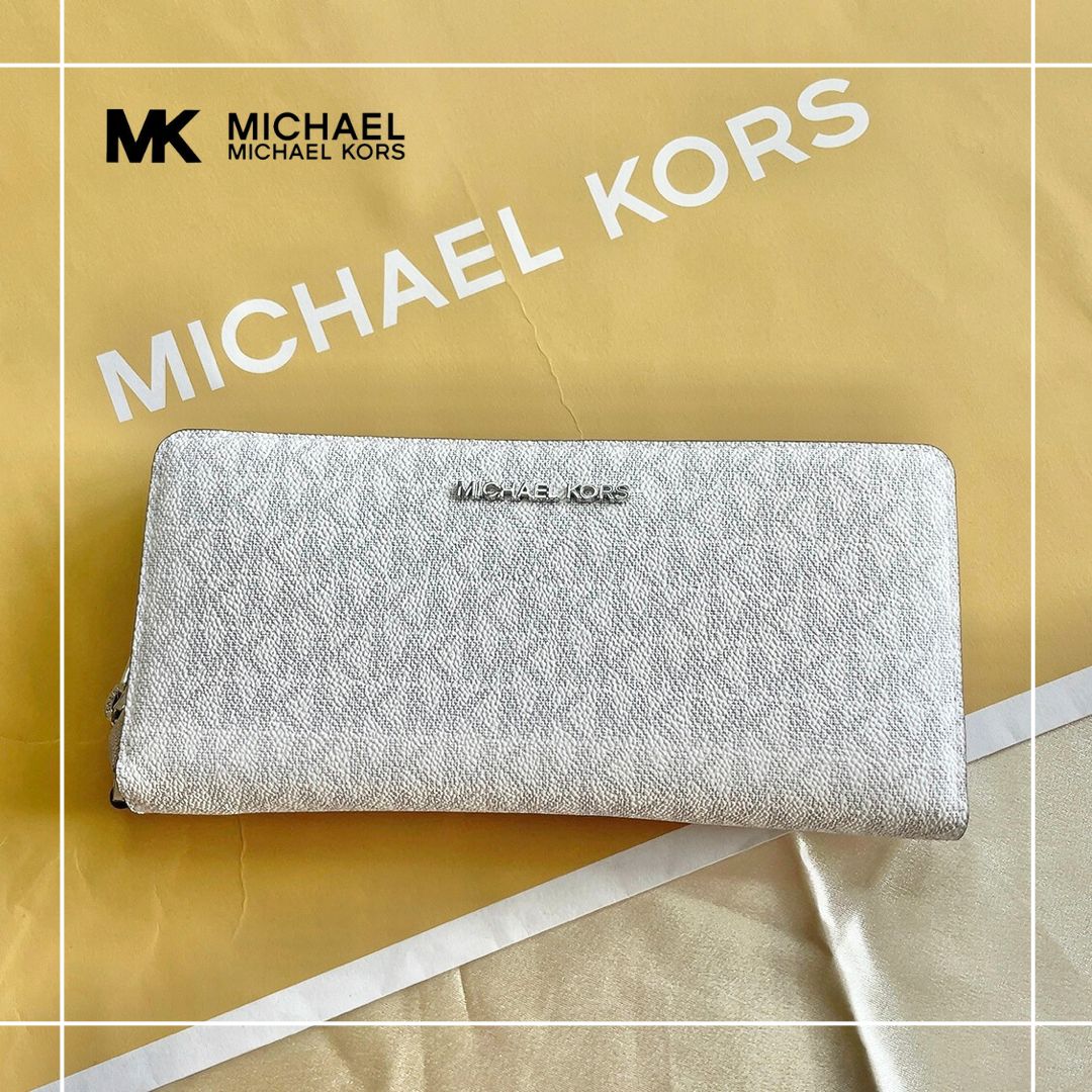 Michael Kors - 新品 マイケルコース MICHAEL KORS 長財布 TRAVEL CONTINENTAL WALLETの通販 by  ブランドストリートリング天ラクマ店｜マイケルコースならラクマ - 財布