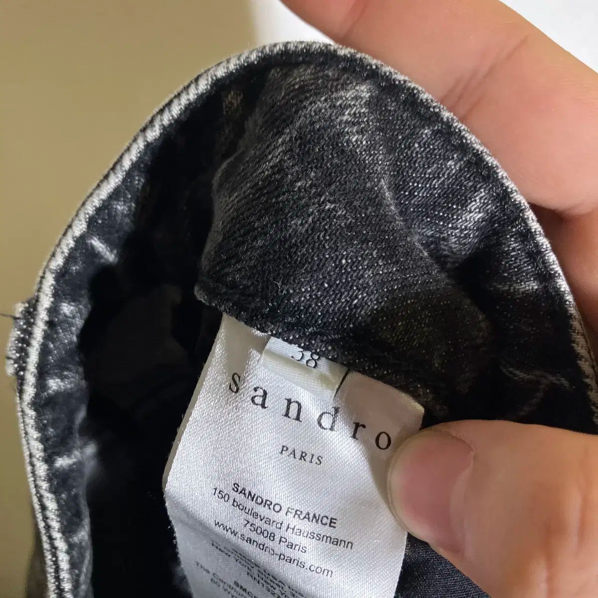 ブラックデニム