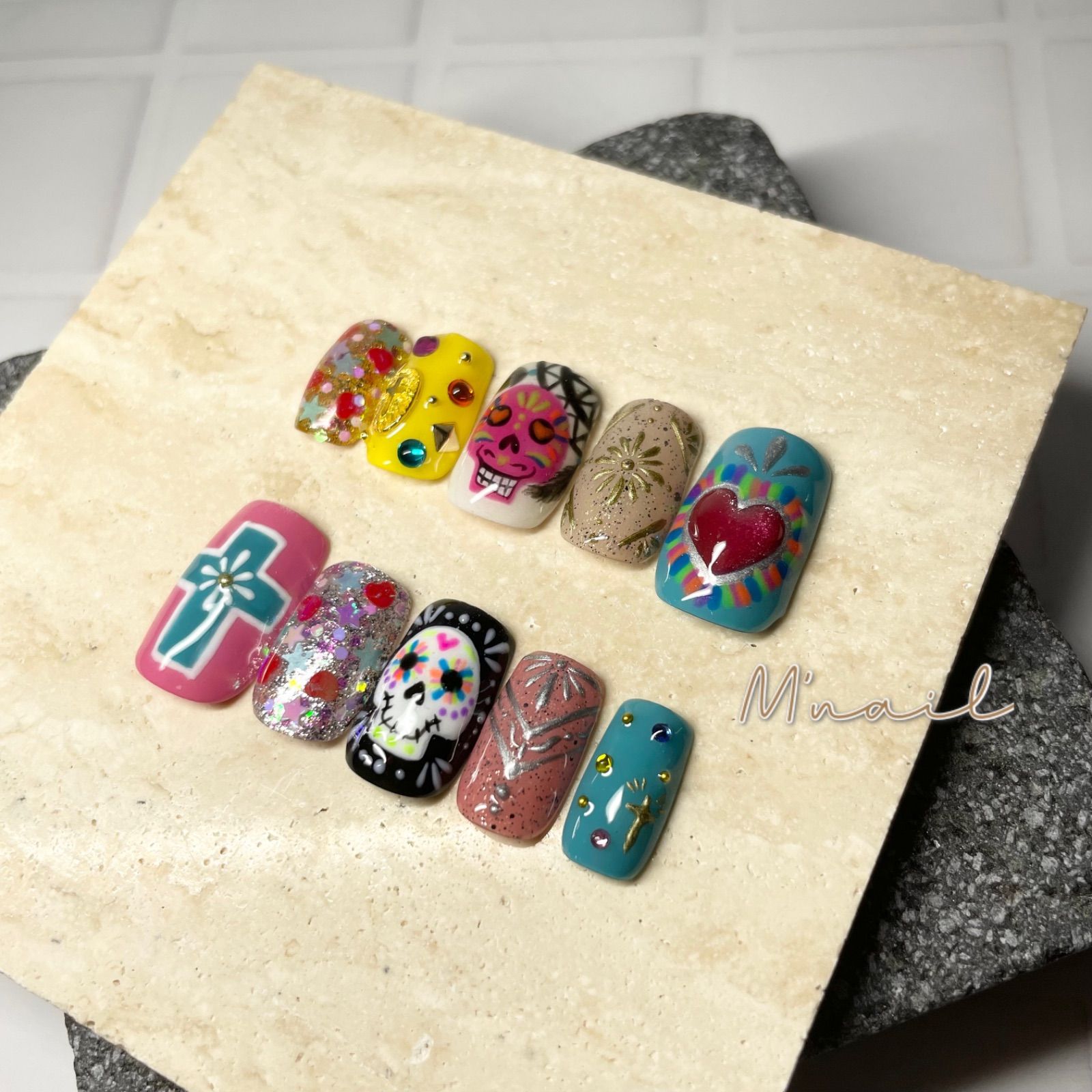 No.43  蓄光  メキシカン  ネイルチップ