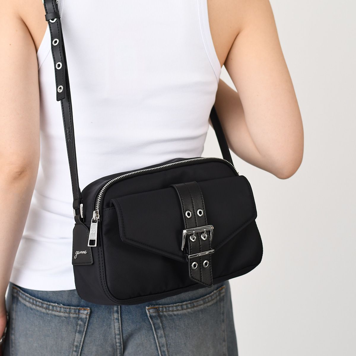 Ganni★バッキーナイロン クロスボディバッグ★送関込 Ganni Bucky Crossbody Bag | Saks Fifth Avenue