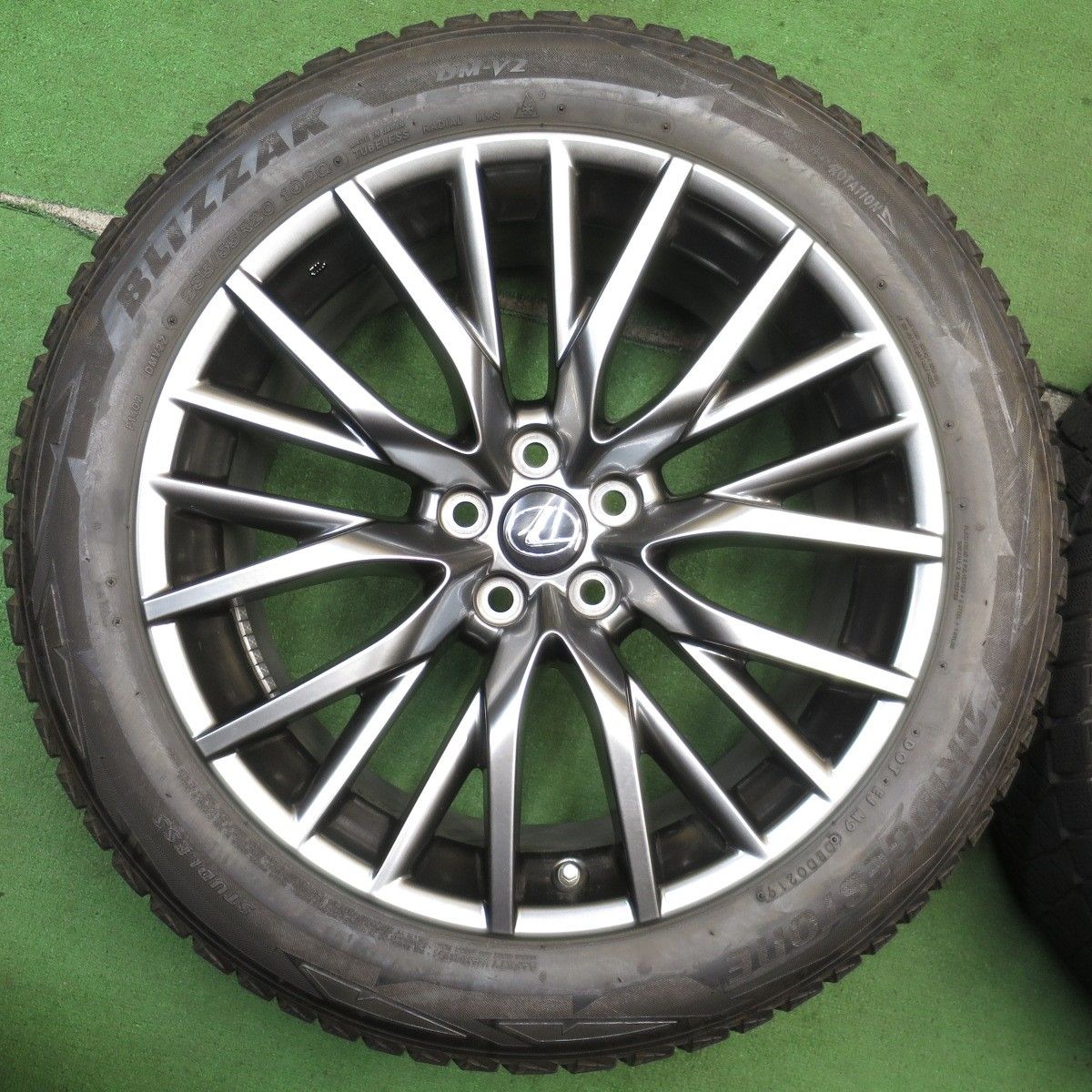 センサー付！キレイ☆レクサス RX Fスポーツ 純正 235/55R20 