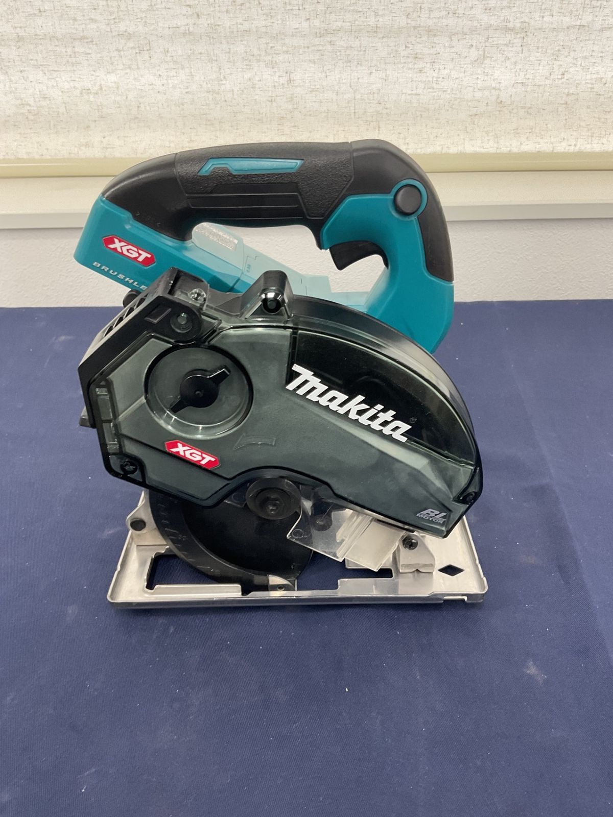☆マキタ(makita) コードレスチップソーカッター CS003GZ【八尾