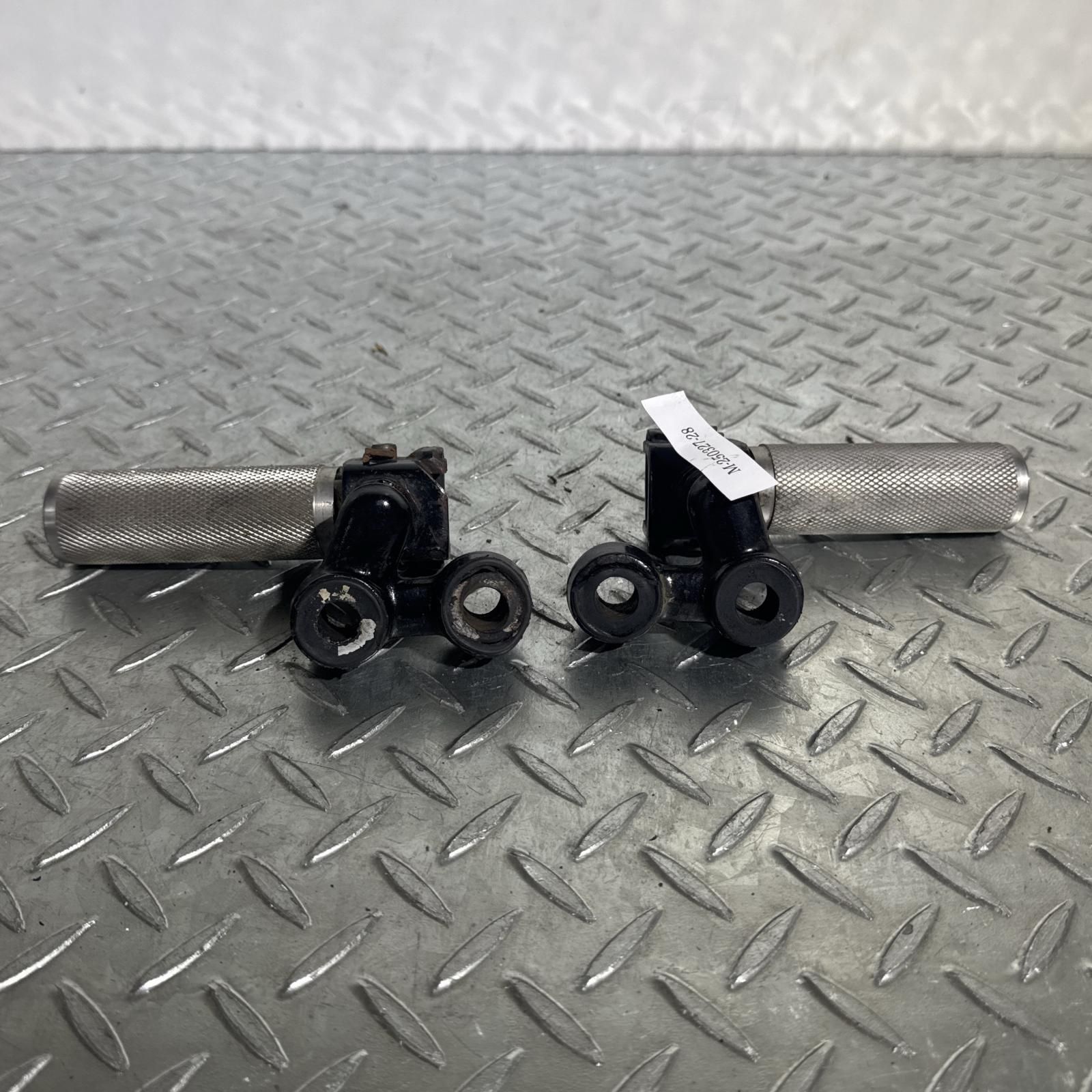 KAWASAKI Z750GP フロントステップ セット カワサキ - メルカリ