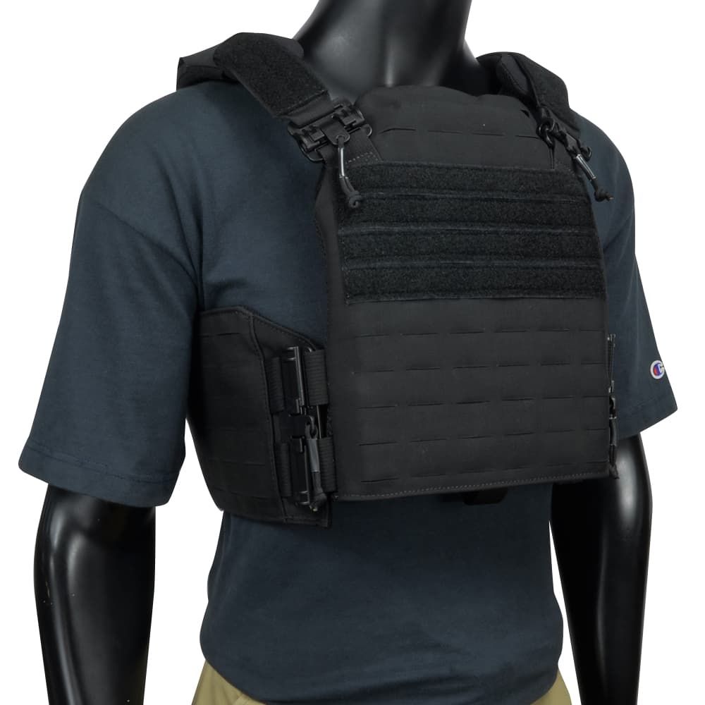 FIRST SPEAR プレートキャリア Strandhogg v2 6/12 テクノロジー SAPI