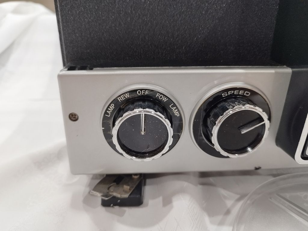 ジャンク品】KRISPER AUTO モデル934 DUAL 8mm 映写機 動作