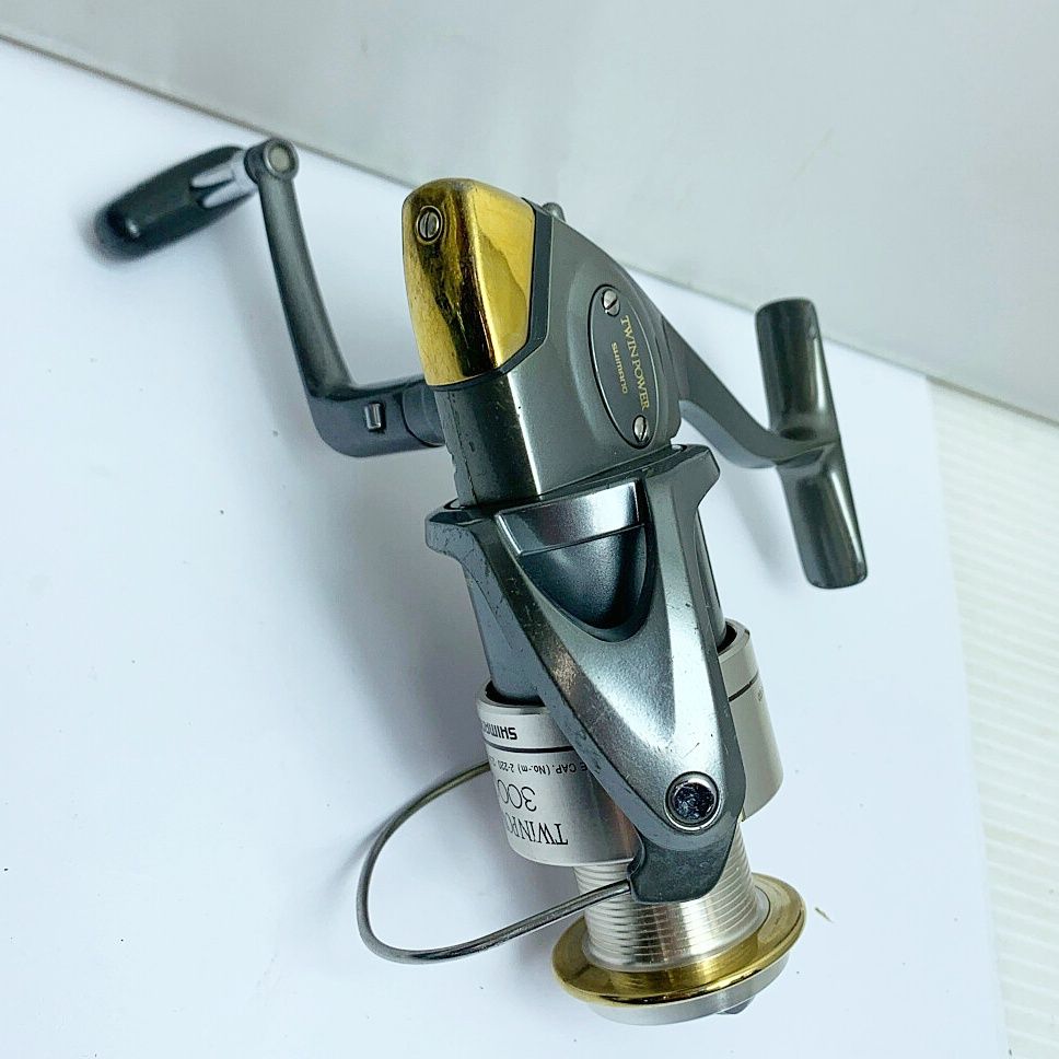 ☆☆ SHIMANO シマノ 98 ツインパワー TWINPOWER 3000 SC69F スピニングリール やや傷や汚れあり