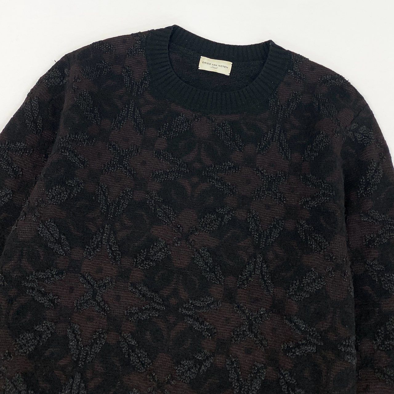 本日まで出品 DRIES VAN NOTEN 23AW 襟付きニット 本日まで出品 本日まで出品 DRIES VAN NOTEN 23AW 襟付きニット 本日まで出品